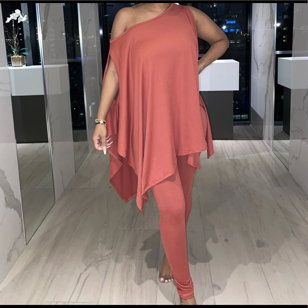 2 Piece off the shoulder set